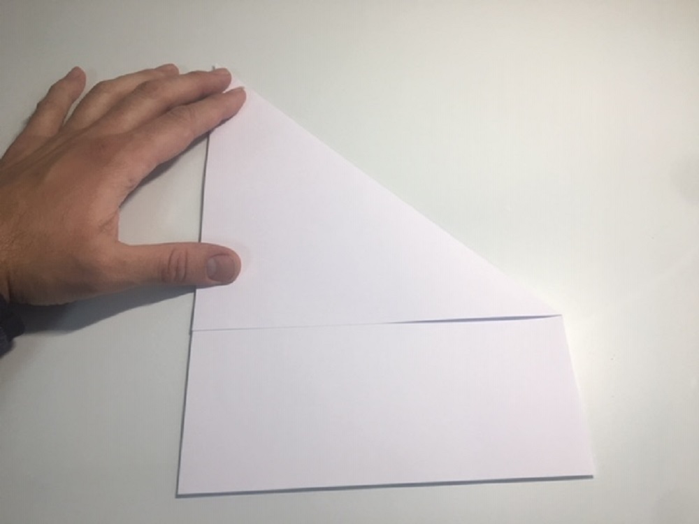 Como hacer un avion de papel paso a paso