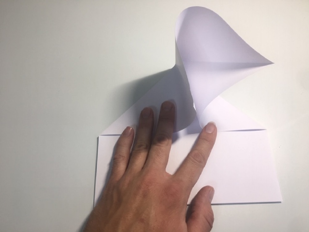 como hacer una avión de papel normal